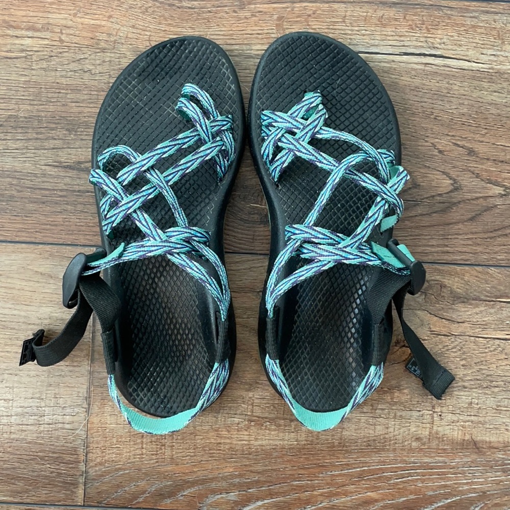 Women’s Chaco Size 7 - Blue/Black